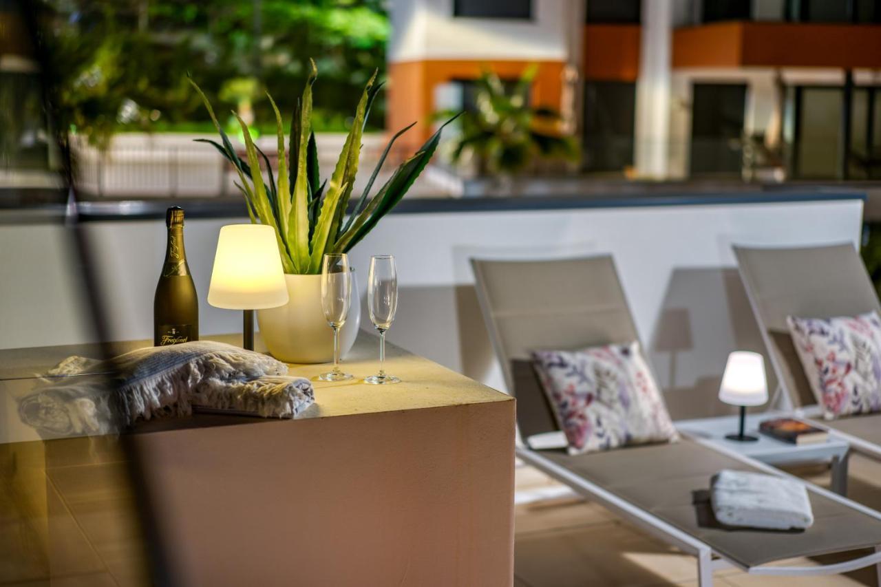Stunning Penthouse W Private Pool In El Higueron By Costarentals - Ref 178 Apartment