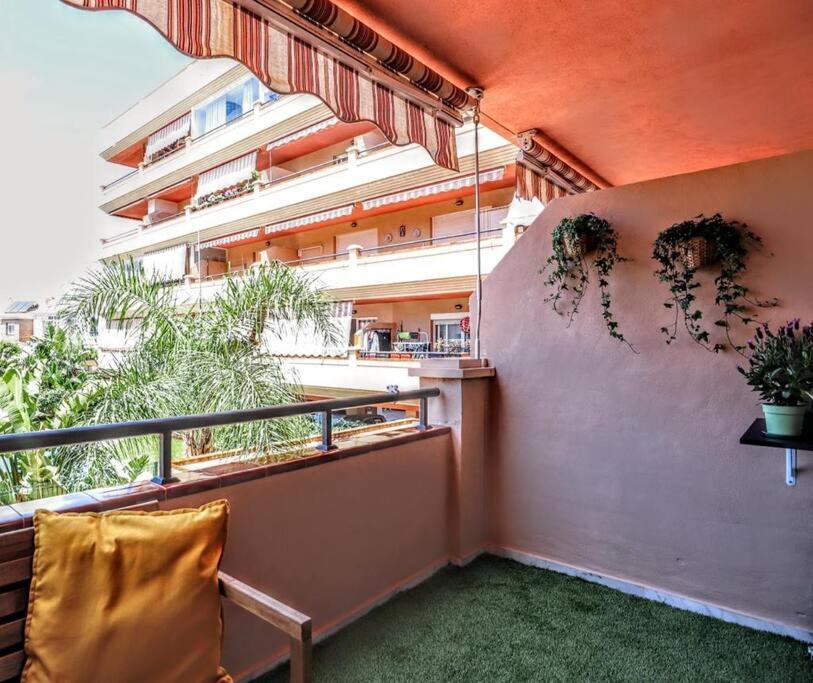 Blue Marine - Parking, Pool, Ac, Wifi