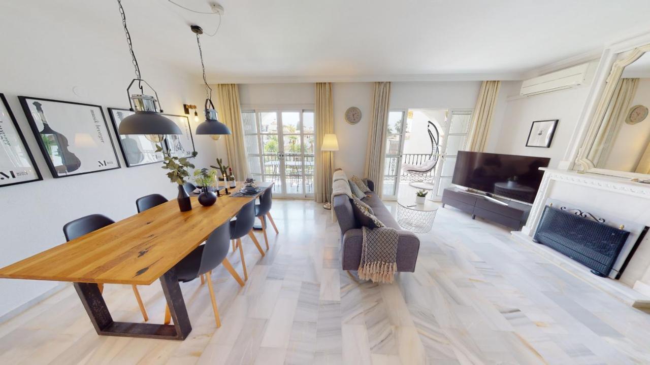Vista - Mijas Charming Duplex Apartment Fuengirola