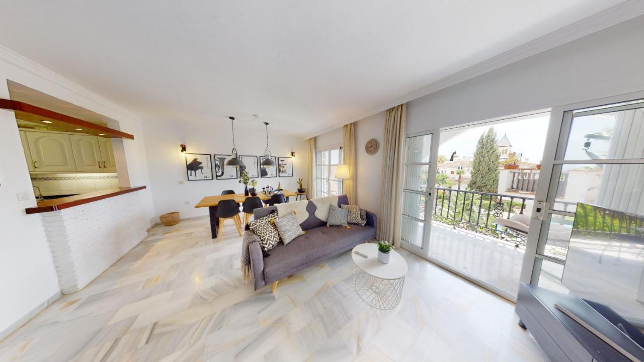 Vista - Mijas Charming Duplex Apartment Fuengirola