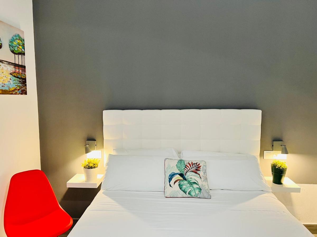 Bnbook Medea Aparthotel *