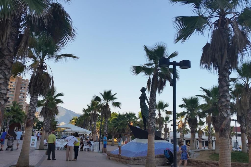 Cosy With Seaviews, Pool Close To Beach. Huoneisto Fuengirola