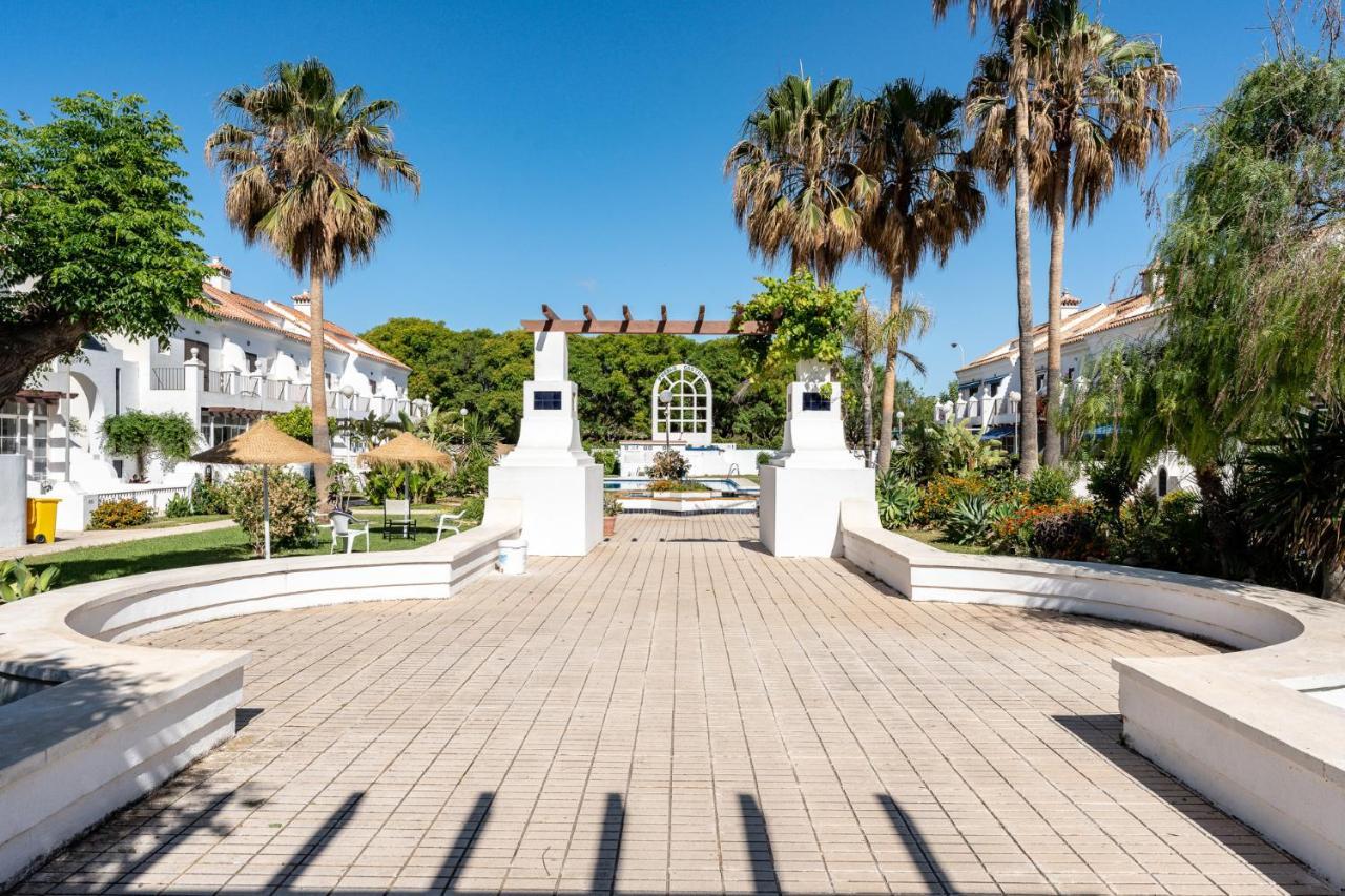 Chalé Beachside House *