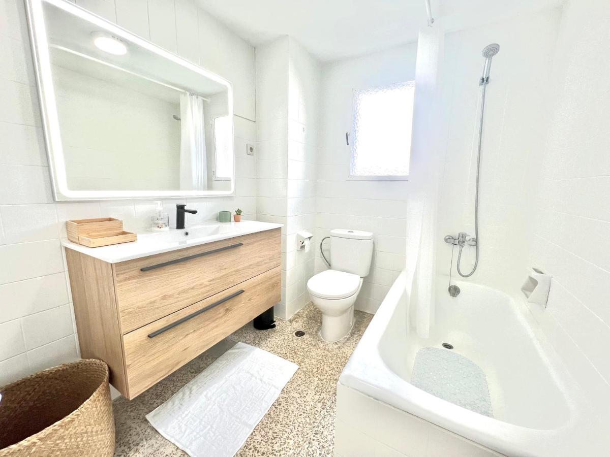 Cozy And Quiet, Pax7 Boliches, 3d, 2b, Pool And Close To The Apartment