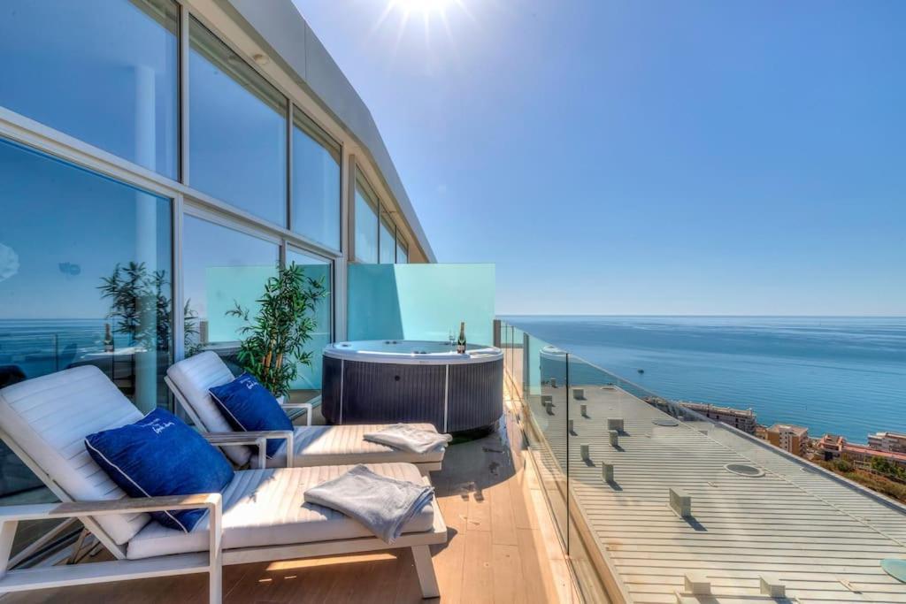Stunning Luxurious Penthouse With Panoramic Views. * Fuengirola