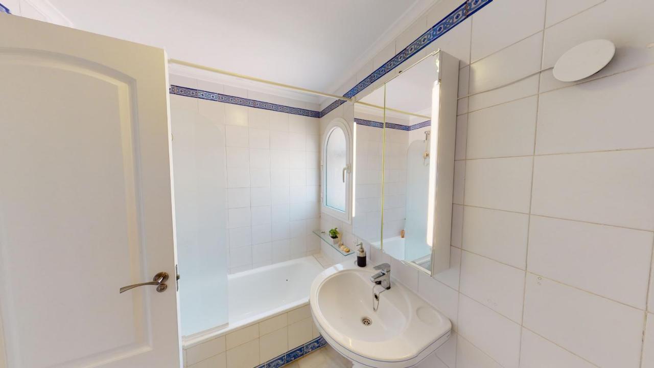 Vista - Mijas Charming Duplex Apartment Fuengirola