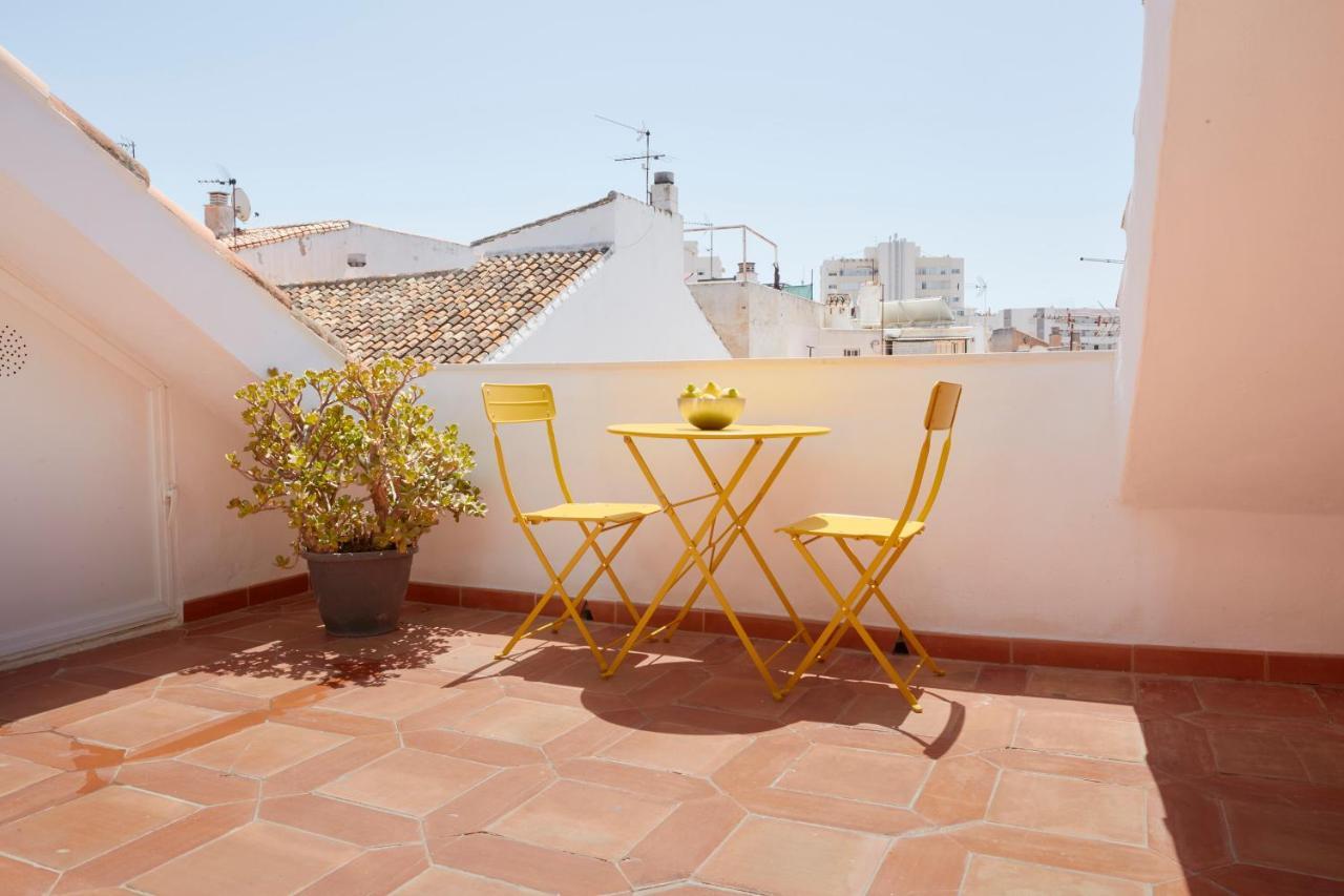 Center Penthouse With Solarium 2 Minutes From The