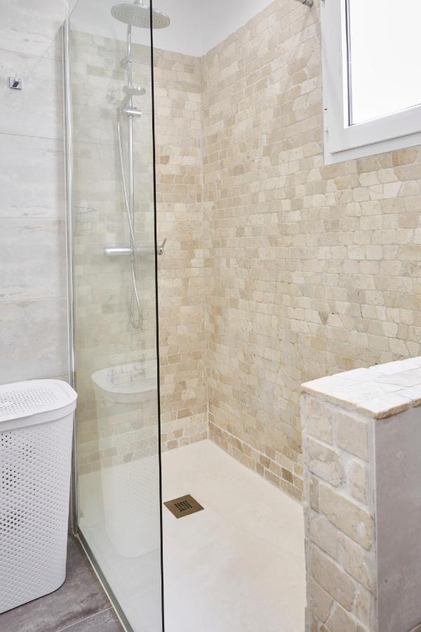 Center Penthouse With Solarium 2 Minutes From The