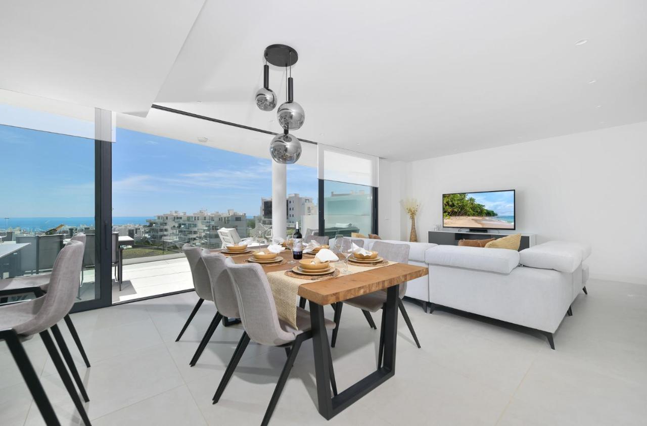Solmalaga Seaview Pool & Parking * Fuengirola