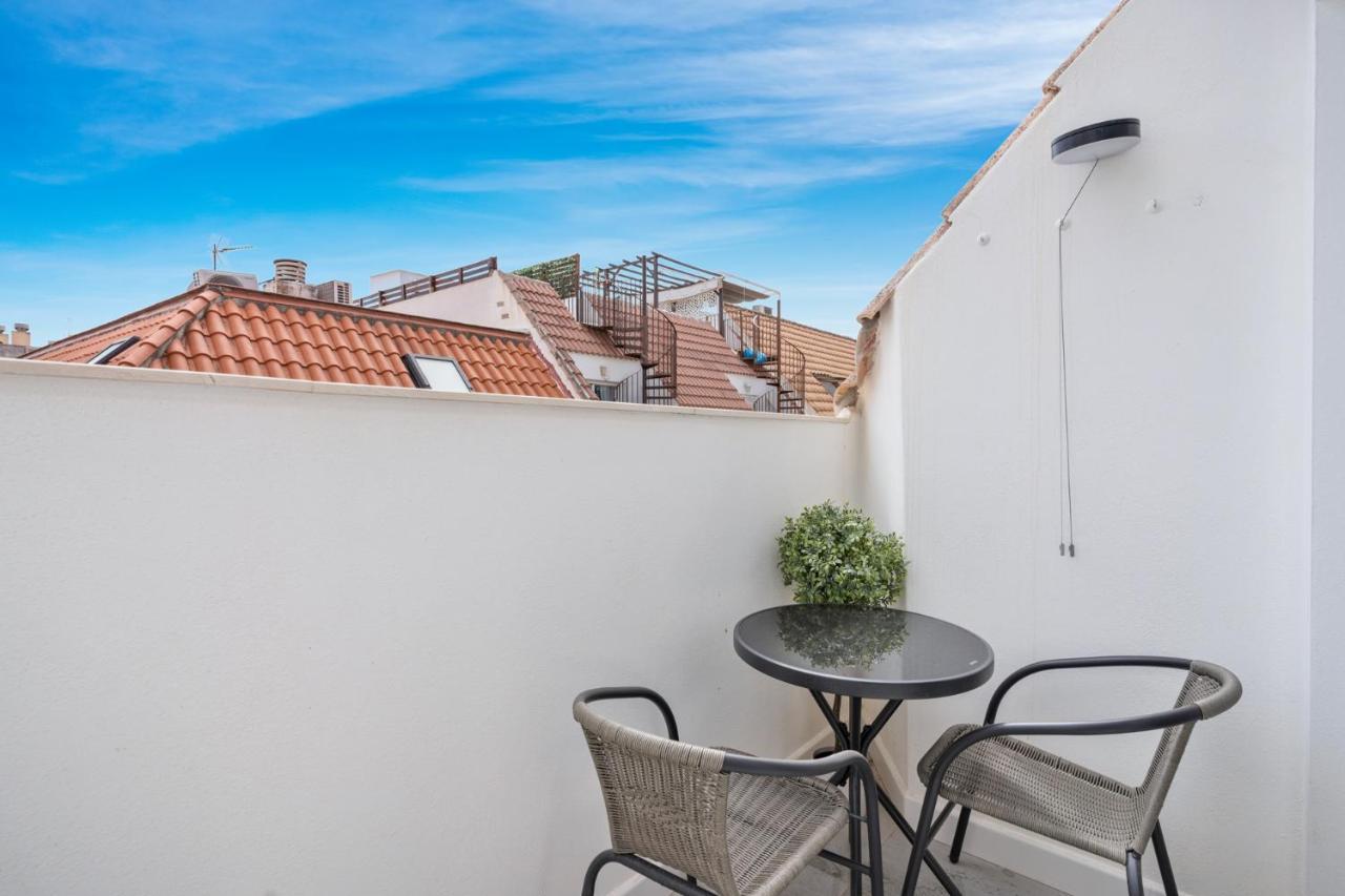 Apartment Private Terrace In By Costarentals - Ref 223 Fuengirola