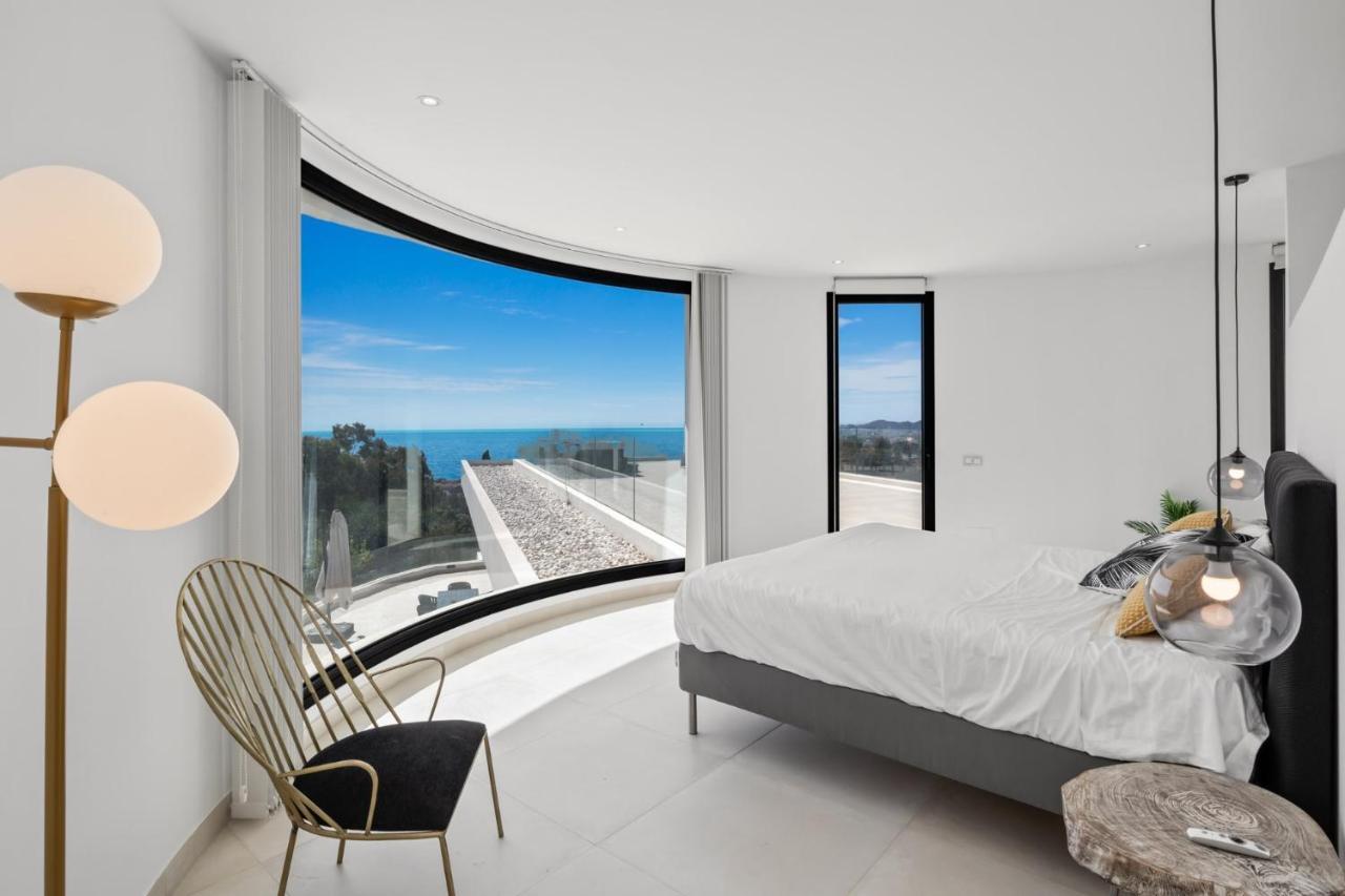 Nirvana - Pool, Jacuzzi, Terrace & Sea View * Fuengirola