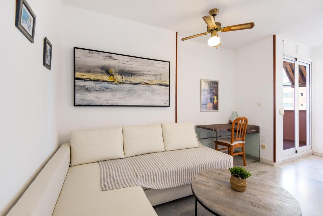 Boliches Center Next To The Beach, Parking, Pool & Terrace Apartment *