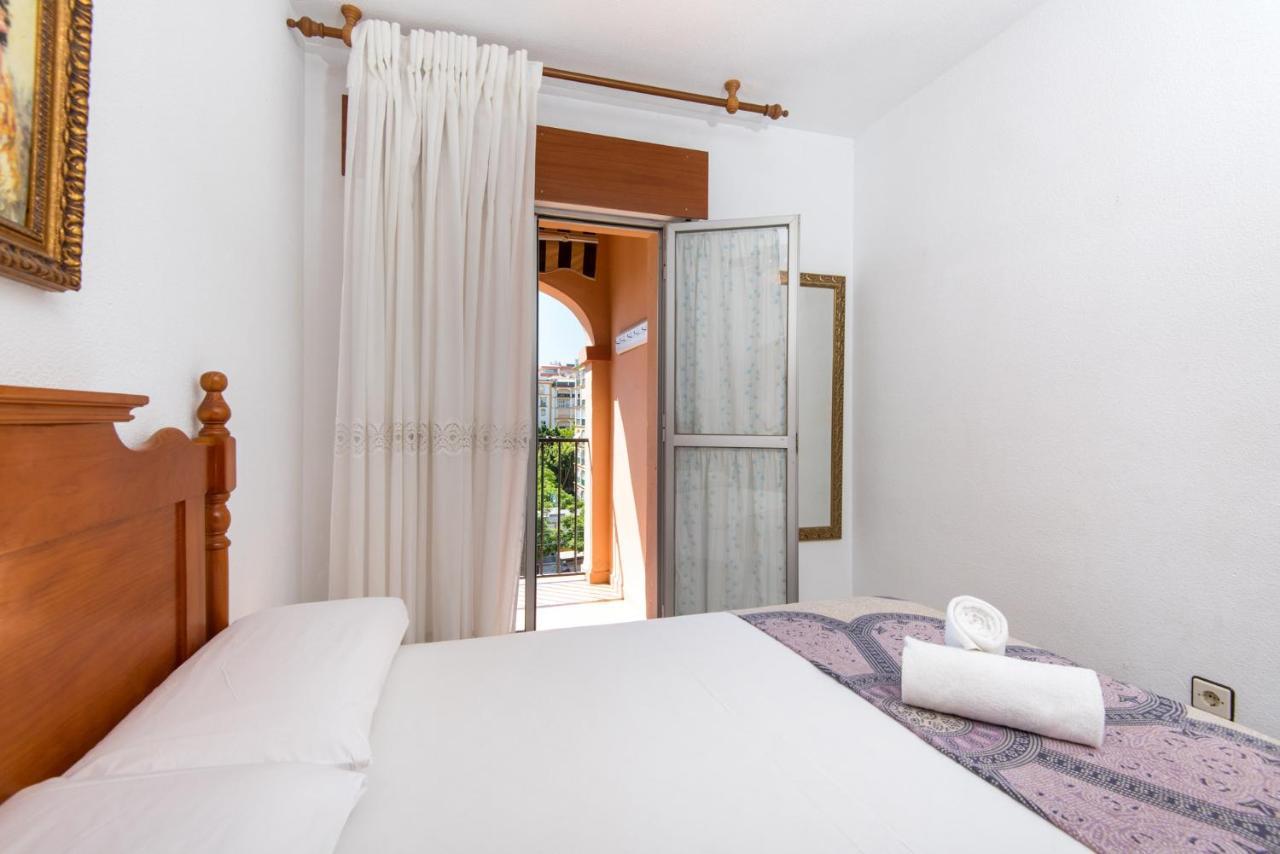Apartment Boliches Center Next To The Beach, Parking, Pool & Terrace Fuengirola