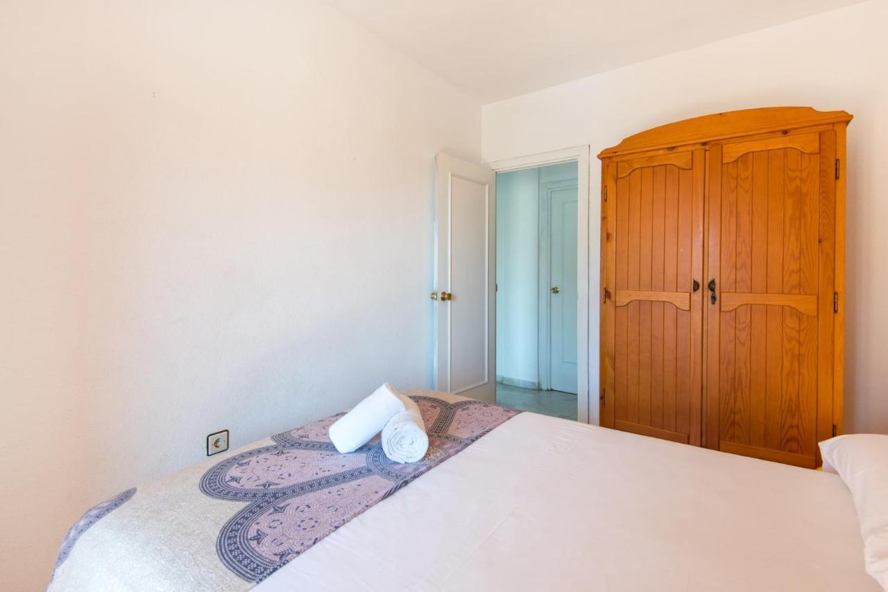 Boliches Center Next To The Beach, Parking, Pool & Terrace Apartment Fuengirola