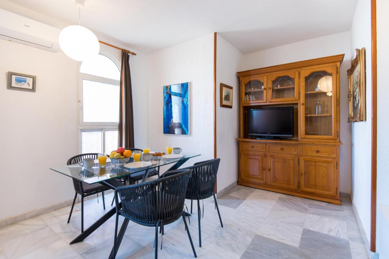 Apartment Boliches Center Next To The Beach, Parking, Pool & Terrace Fuengirola