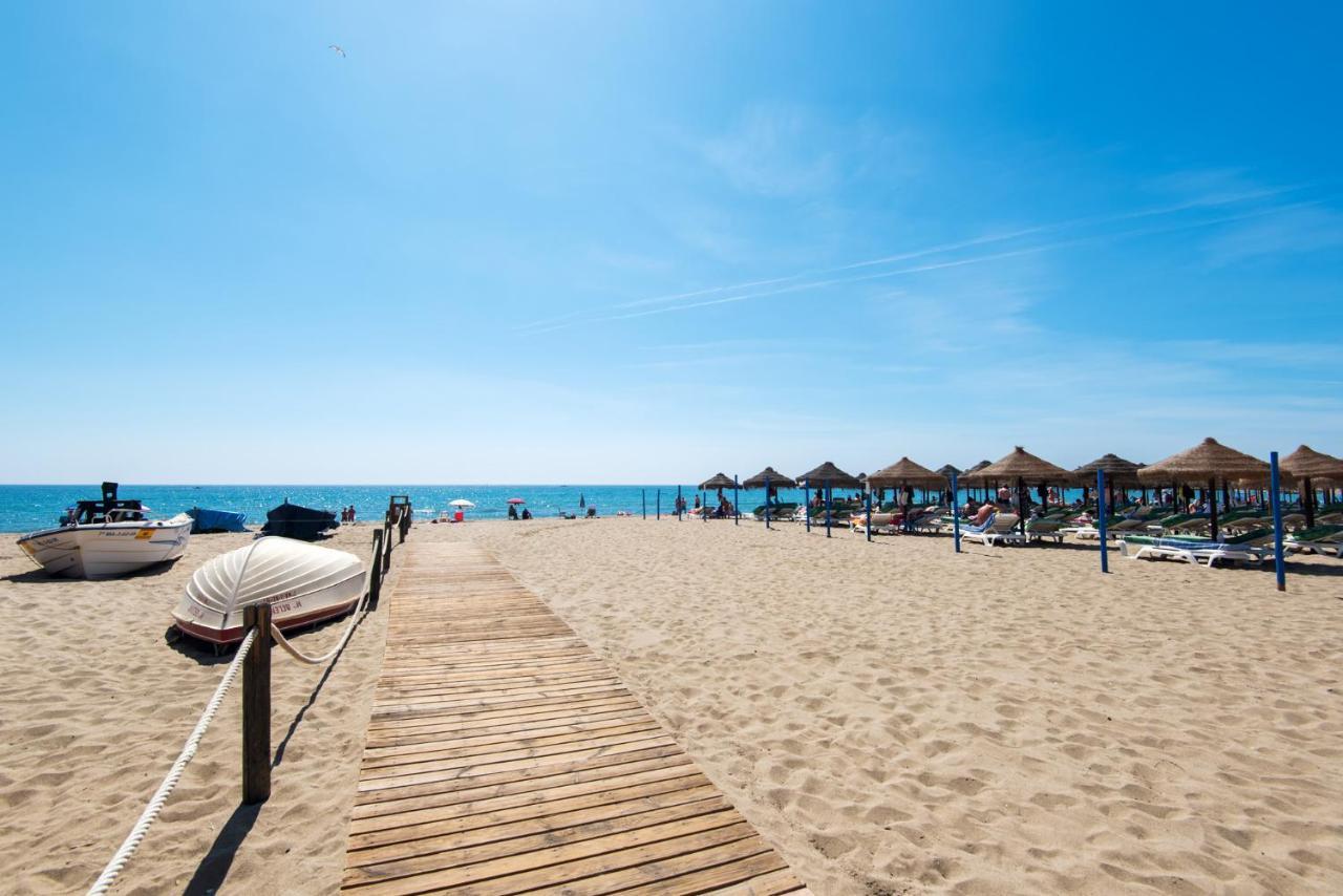 Boliches Center Next To The Beach, Parking, Pool & Terrace Apartment Fuengirola