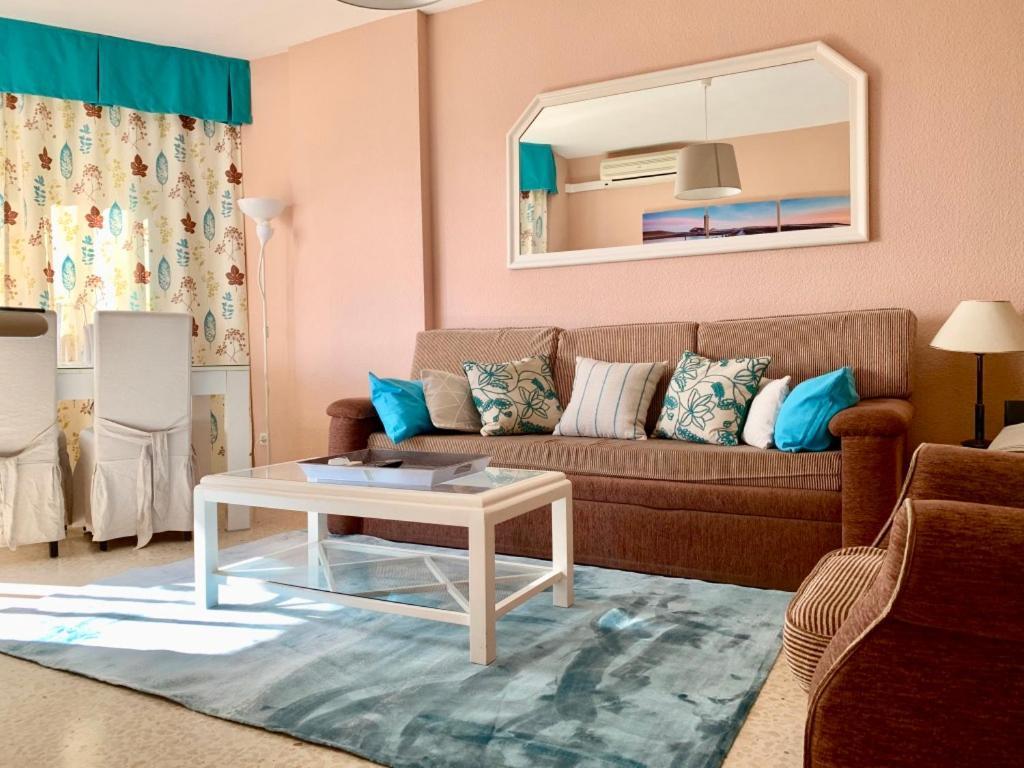 Ronda 3 Beachfront Apartment Fuengirola