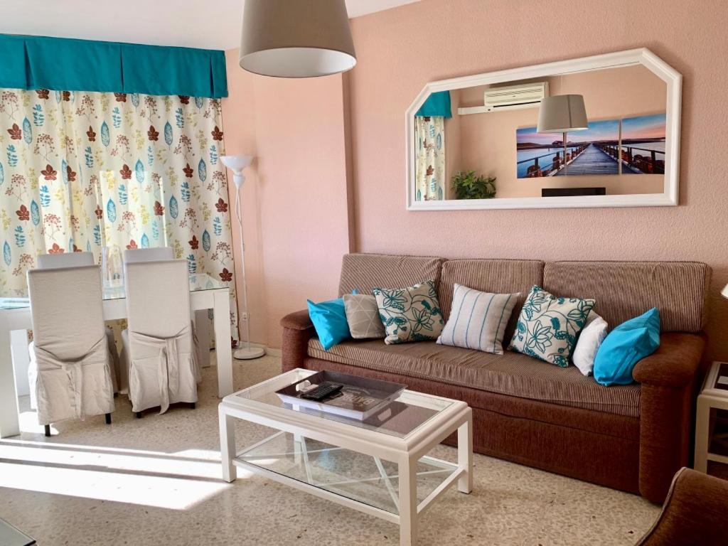 Ronda 3 Beachfront Apartment Fuengirola