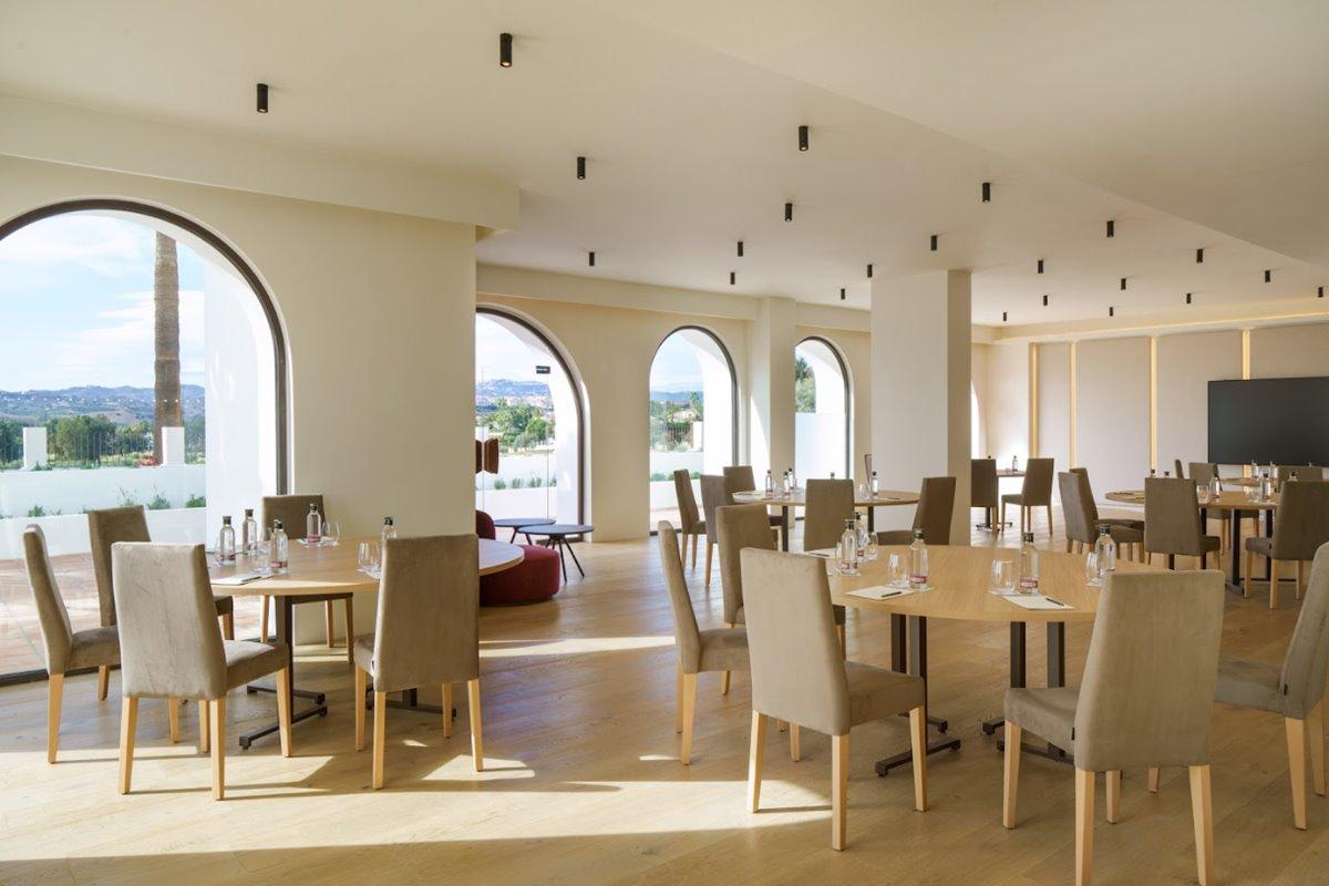 Hotelli La Zambra Resort-the Unbound Collection By Hyatt 5*