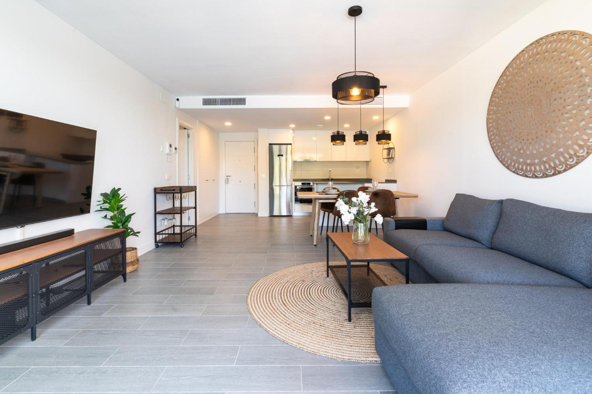 Modern With Sea And Poolview *