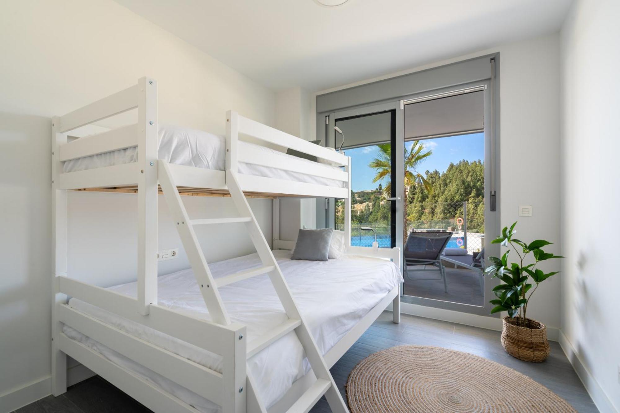 Modern With Sea And Poolview