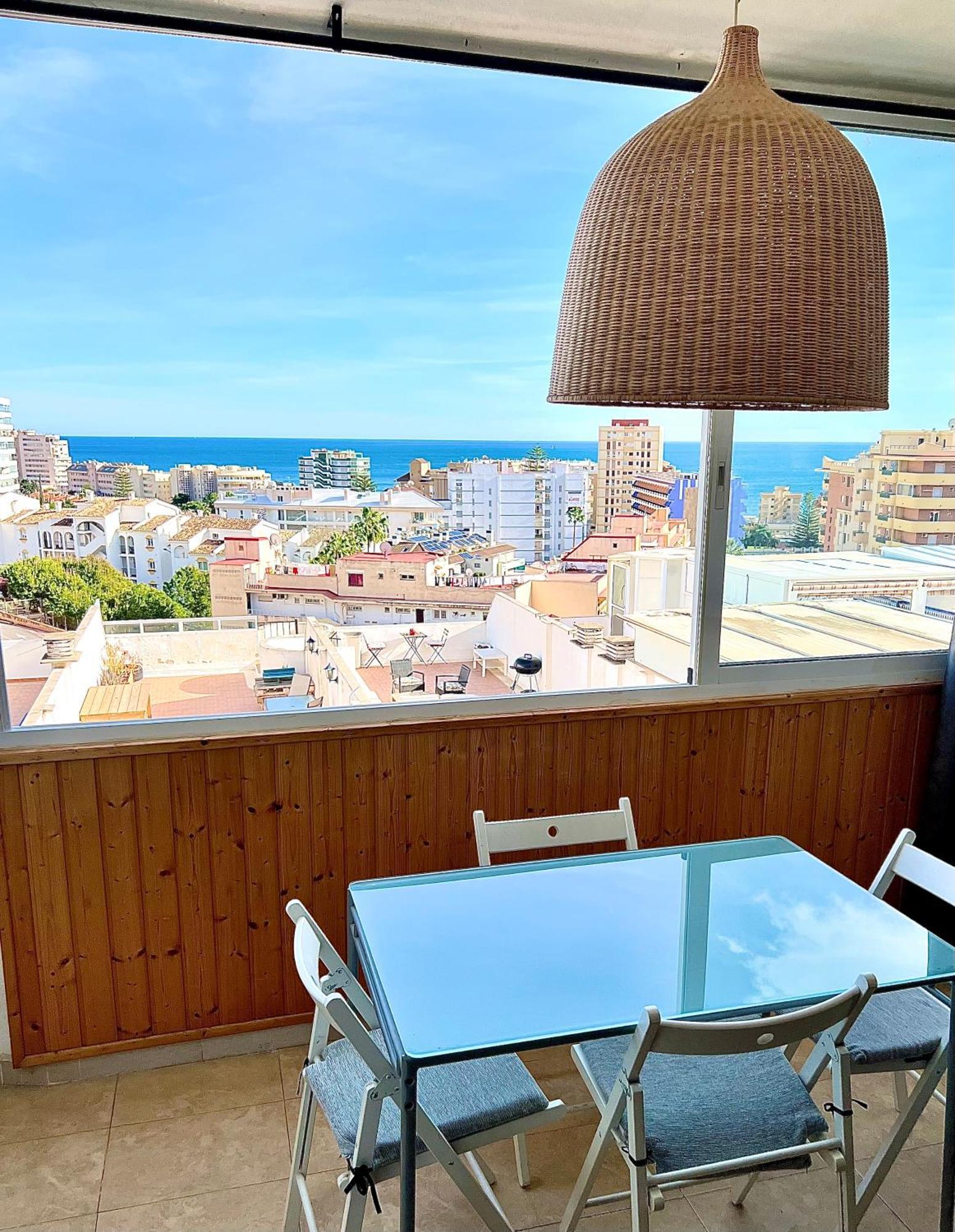 Apartment Cozy With Sea View & Pool Fuengirola