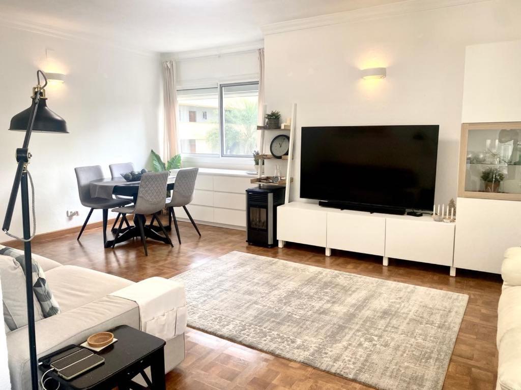 Apartment La Raya *