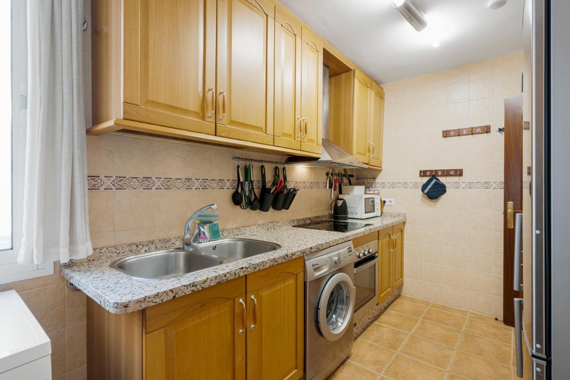 Apartment Center At By Costarentals - Ref 94 *