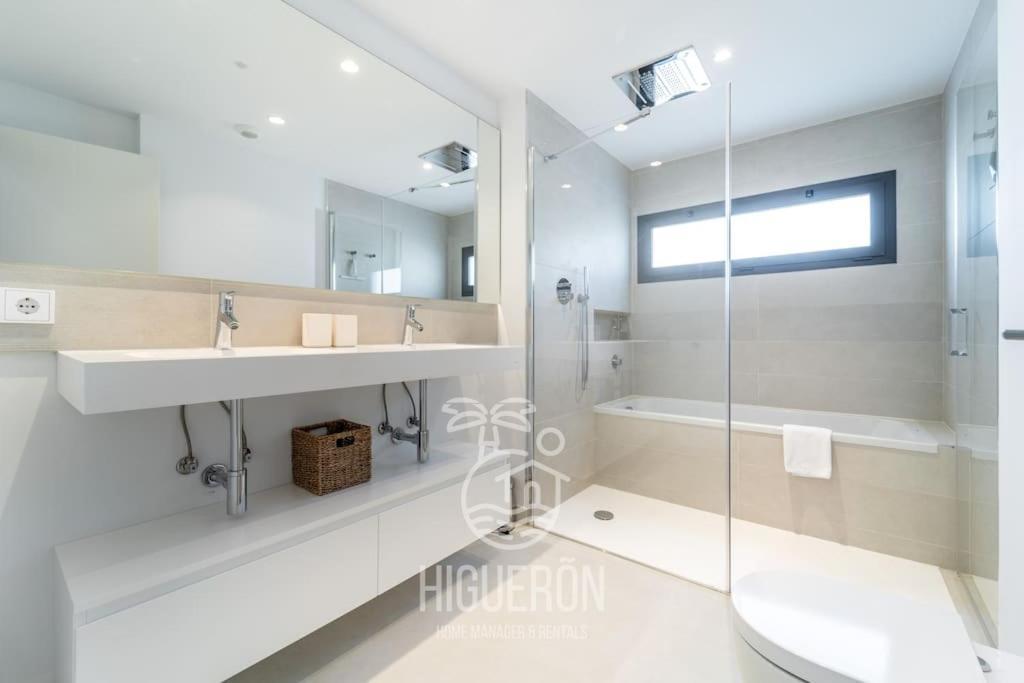 Higueronrentals The Aerie Appartement