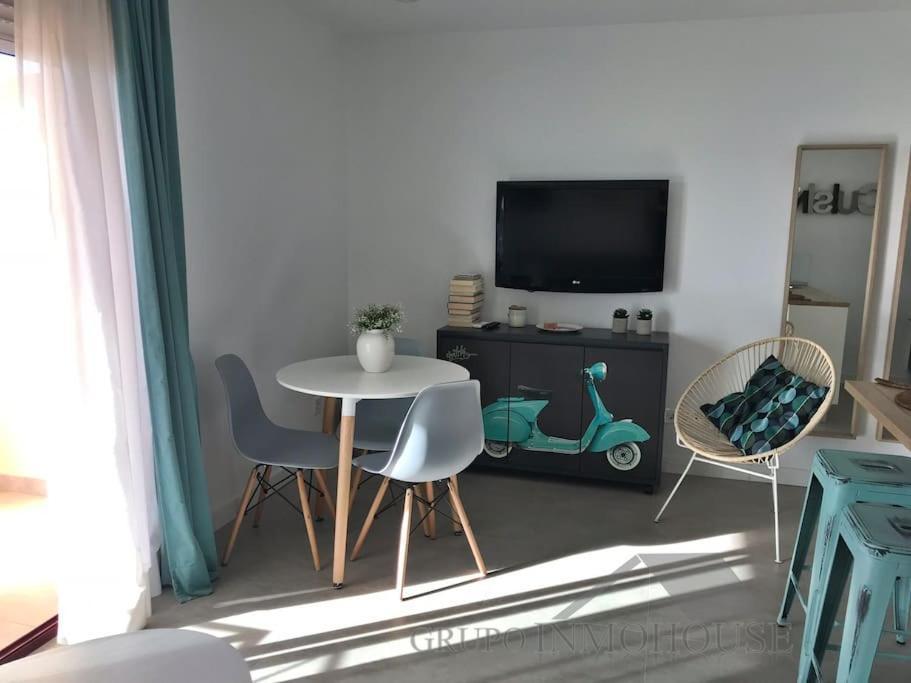 Centrico Junto Al Mar Appartement *