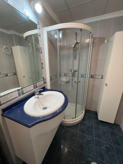 Apartamento De Playa Con Piscina Fuengirola