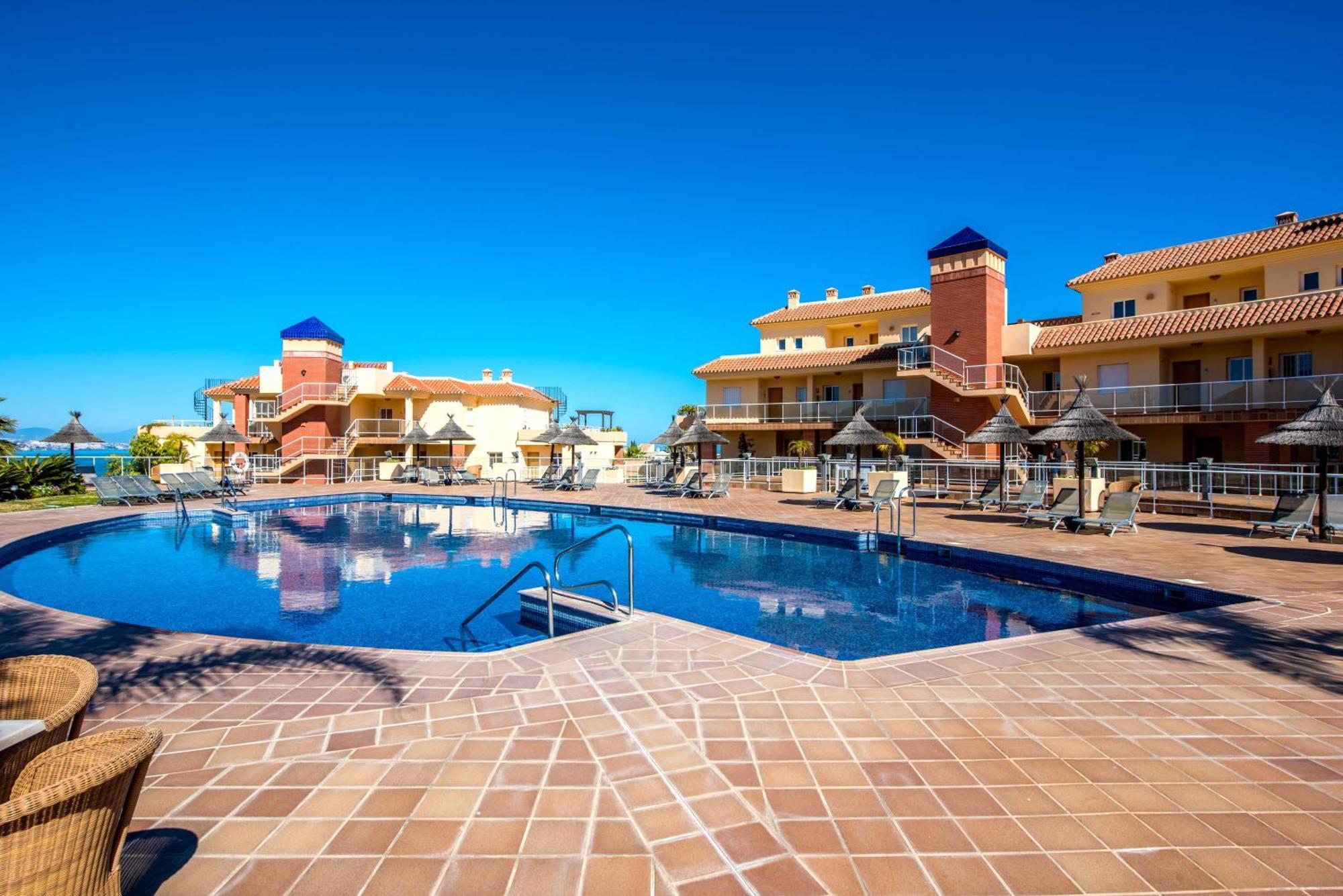 Malibu Jacuzzi Penthouse By Costarentals - Ref 242 Appartement Fuengirola
