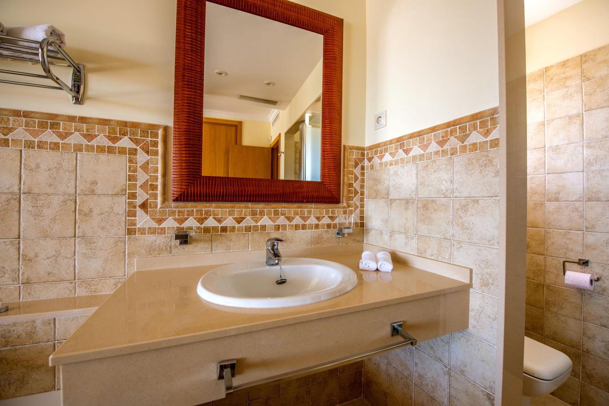 Malibu Jacuzzi Penthouse By Costarentals - Ref 242 *