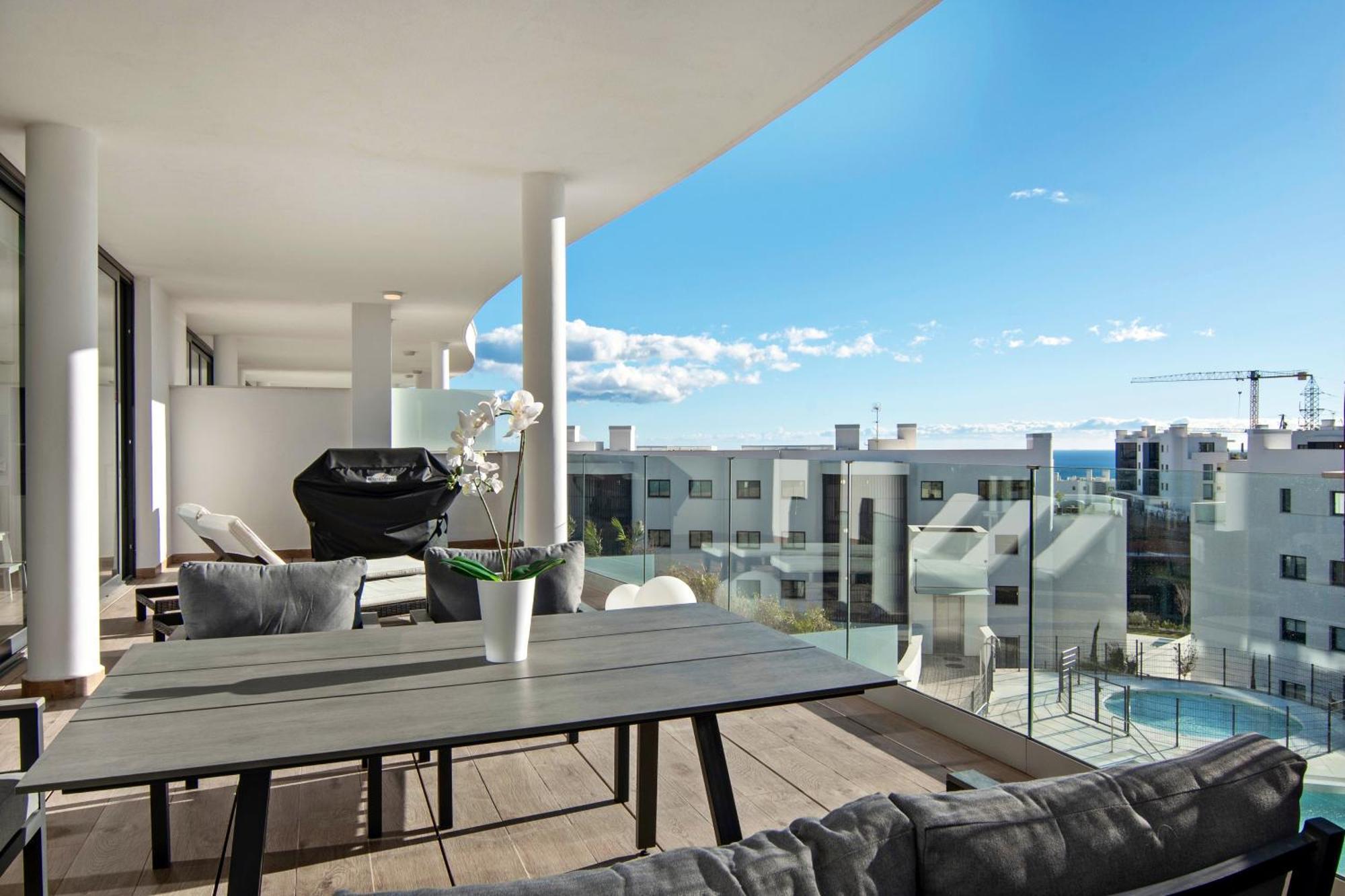 Apartment Mara's Higueron West - Modern Large - Terrace With Sea Views And Afternoon Sun !!!! Fuengirola
