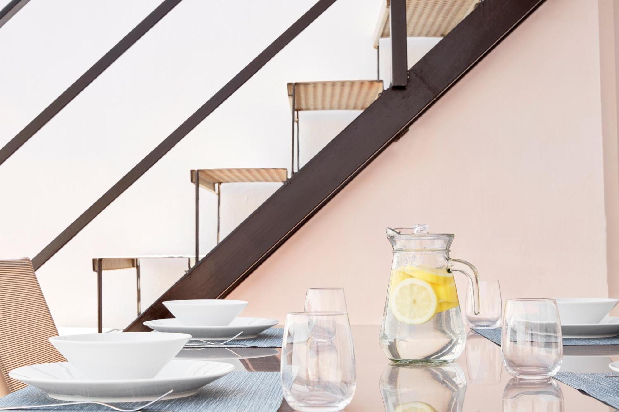 Apartment Center Penthouse With Solarium 2 Minutes From The