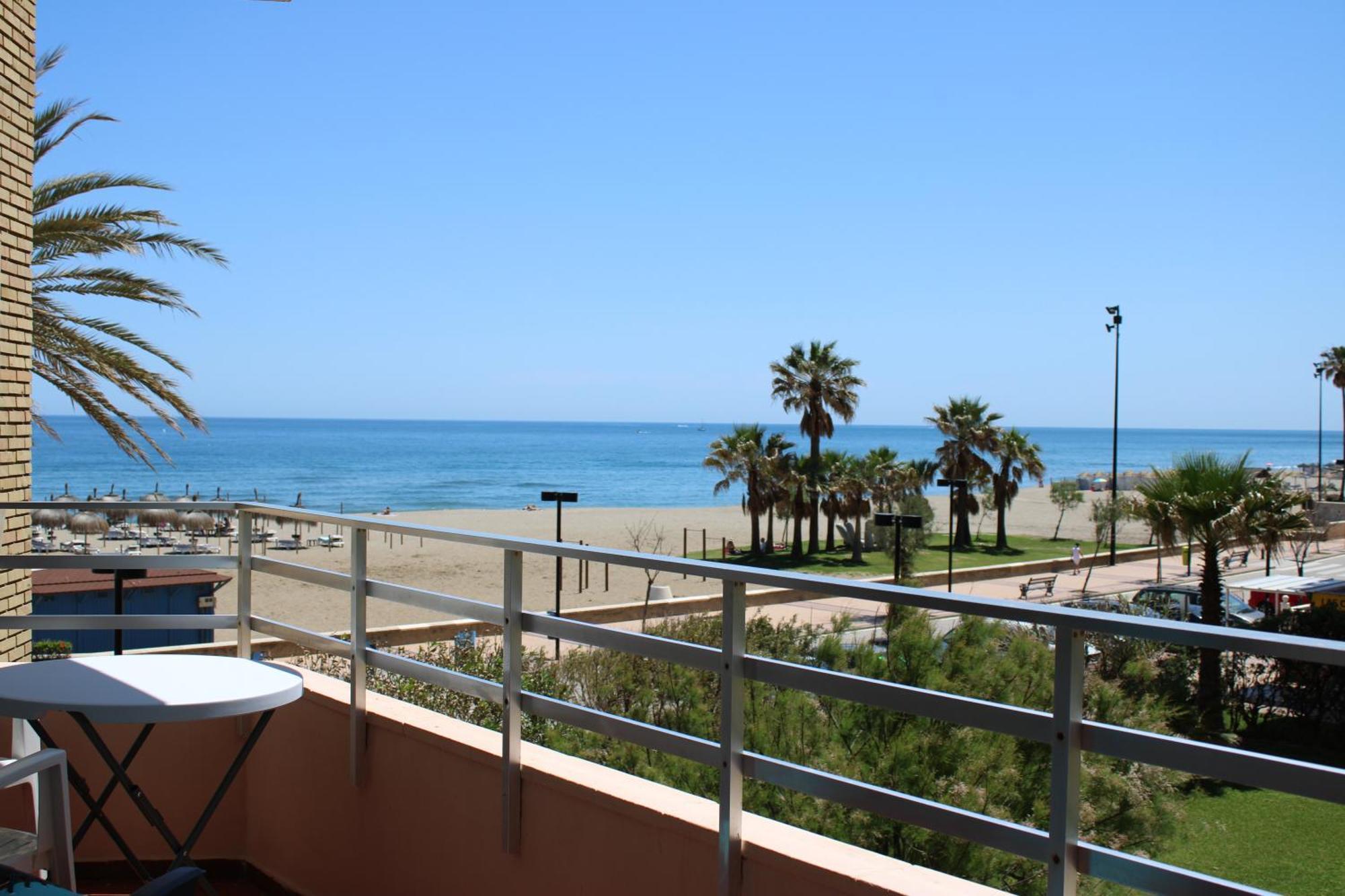 Ronda 3 Beachfront *