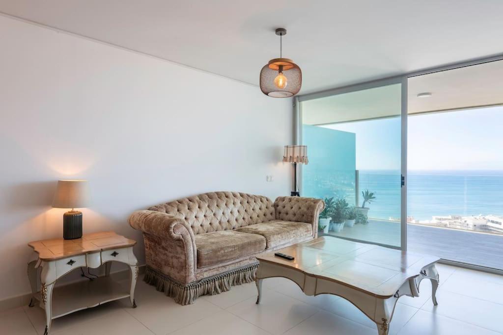 Med1 Luxury Sea View Huoneisto Fuengirola