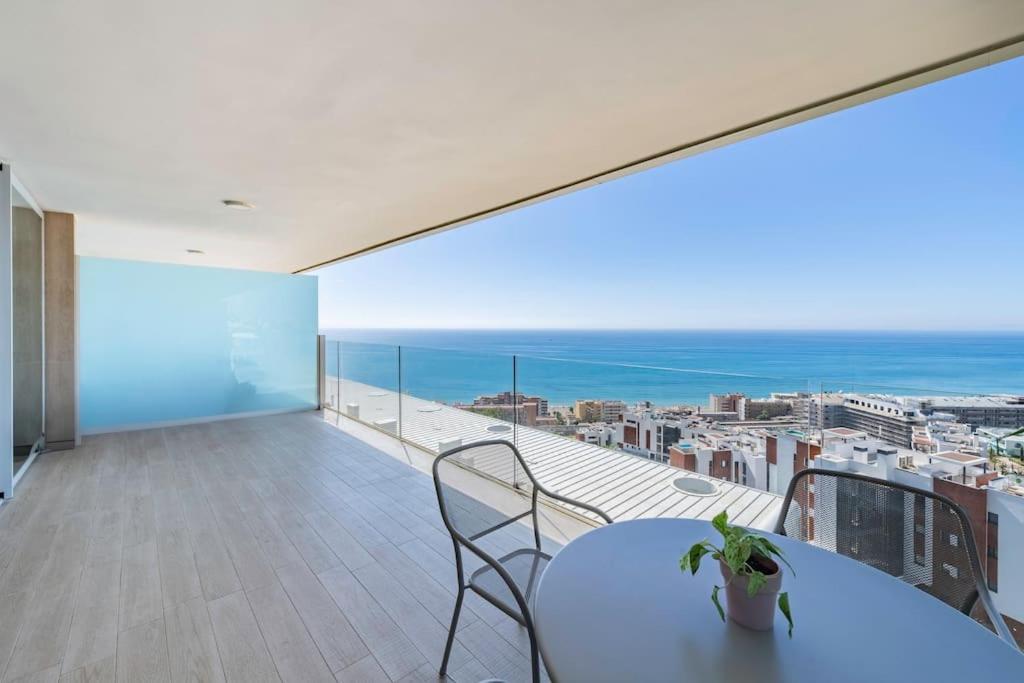 Med1 Luxury Sea View Huoneisto Fuengirola