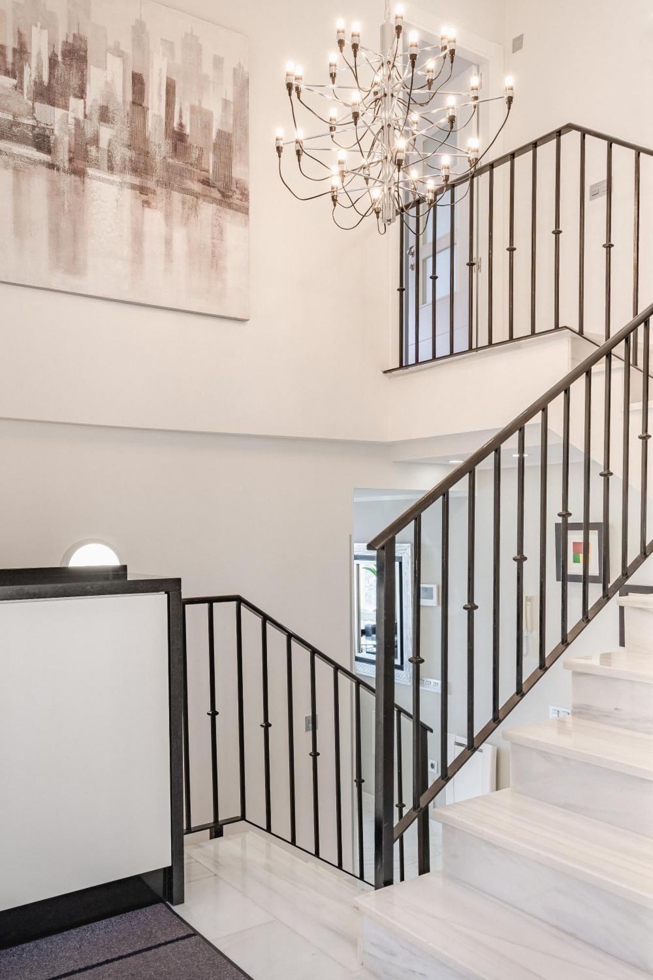 Bella Vista - Modern Private With 5 Bedrooms, Divided Into 2 Apartments, Sea View, And Pool * Fuengirola