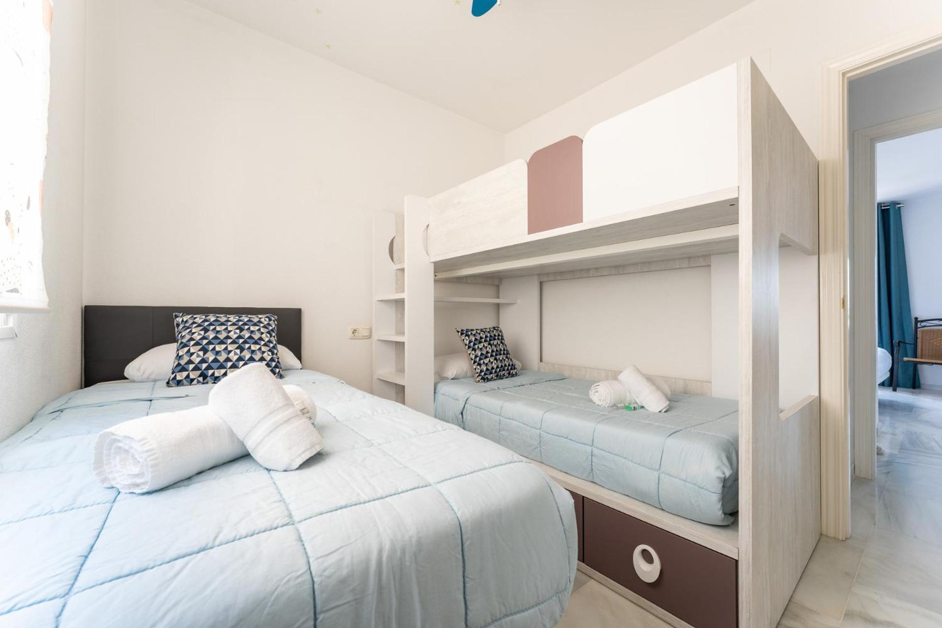 Malagasuite Coastal Paradise Apartment Fuengirola
