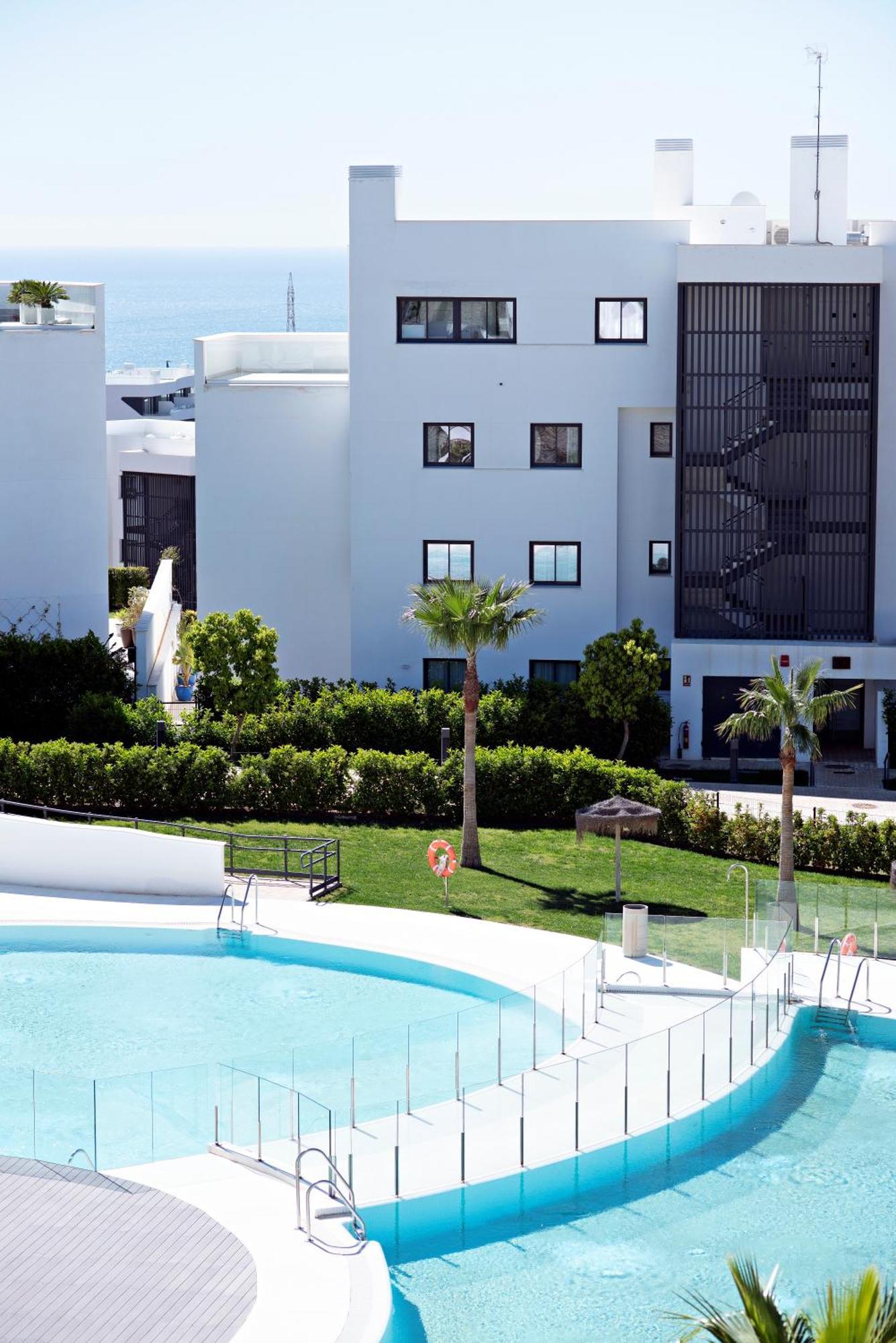 Mara's Higueron West - Luxurious And Sunny - Sea View Huoneisto