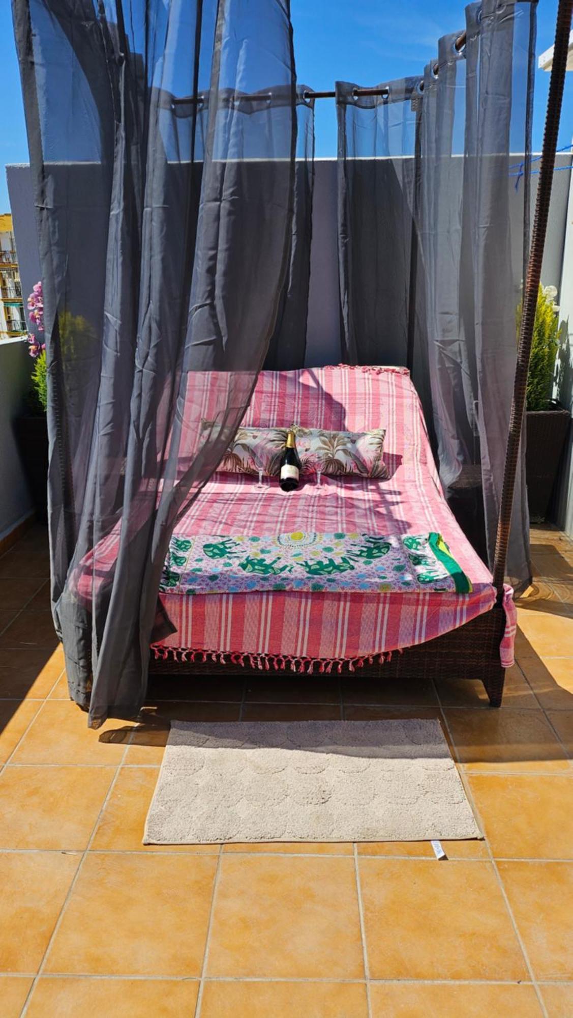 Huoneisto Sunny Atico Boliches Fuengirola