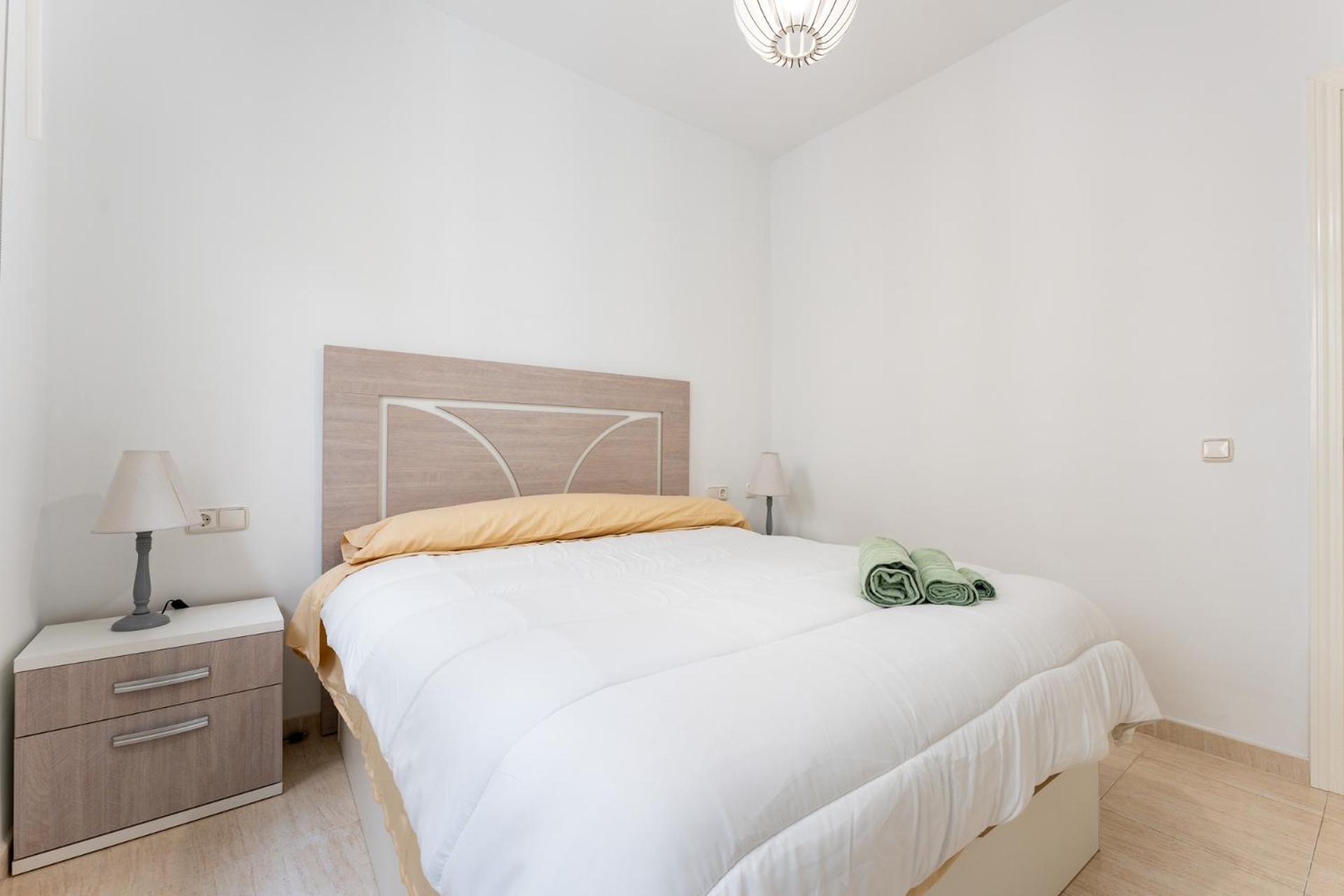 Ct 291 - Faro's Boliches For 4 Fuengirola