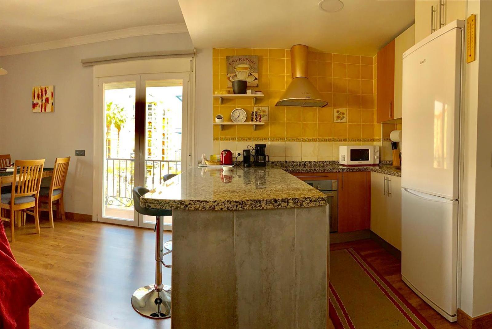 Apartment Capri Boliches Wifi Gratis 100m Fuengirola