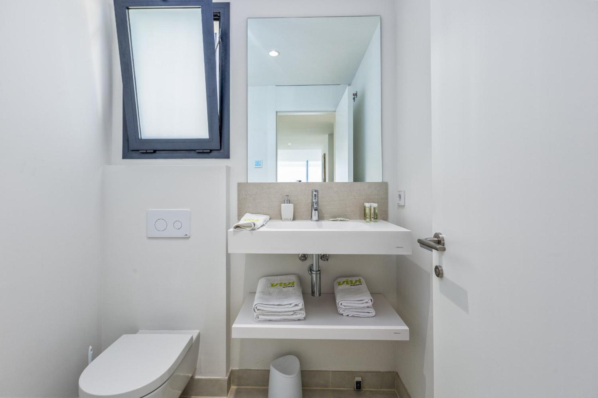 Appartement Vivi Homes - Panorama Pool, Golf, Terrace & Sea View