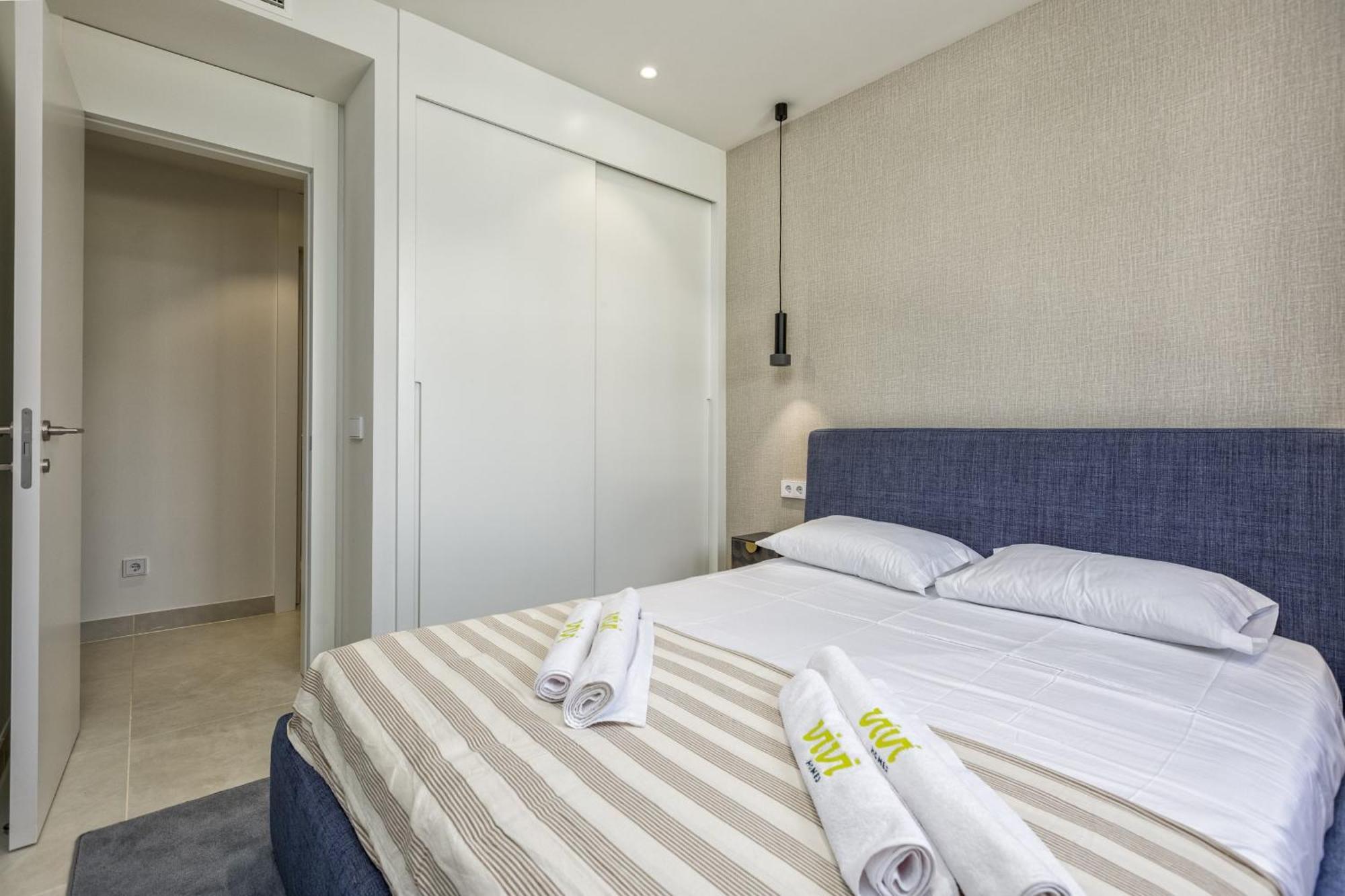 Vivi Homes - Panorama Pool, Golf, Terrace & Sea View