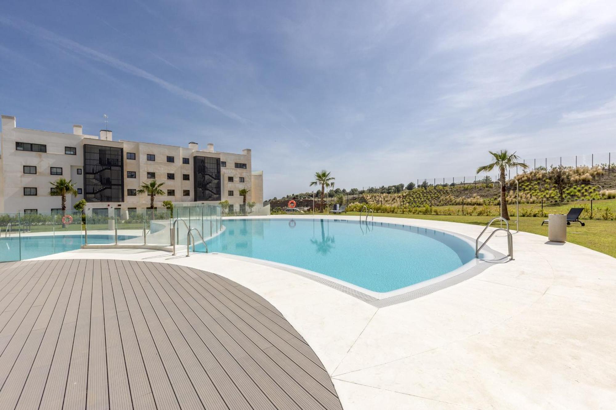 Vivi Homes - Panorama Pool, Golf, Terrace & Sea View