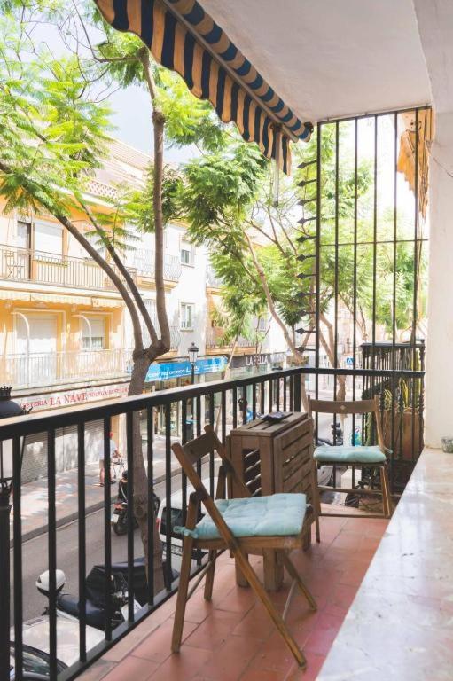 Apartment Beautiful Coastal 3-bedroom - 1 Minute Away From *