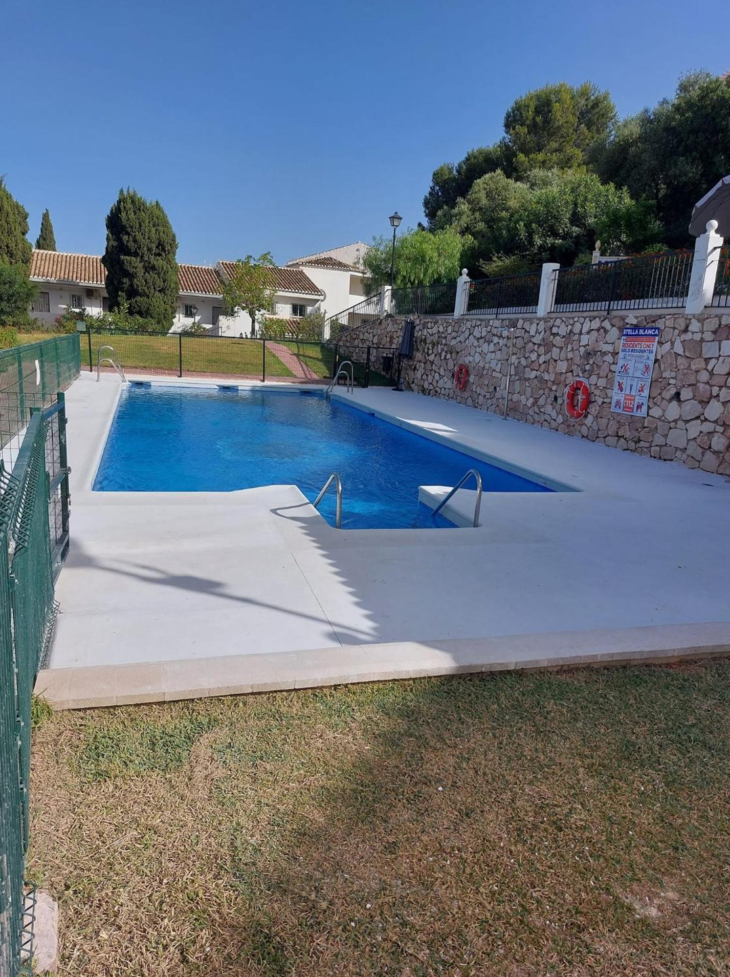 Apartment Lux 2 Kmr App Stella Blanca Met Zwembaden Airco En Zeezicht Fuengirola