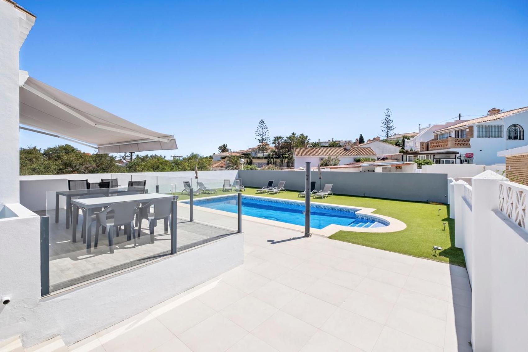 Amazing In El Faro Villa Fuengirola